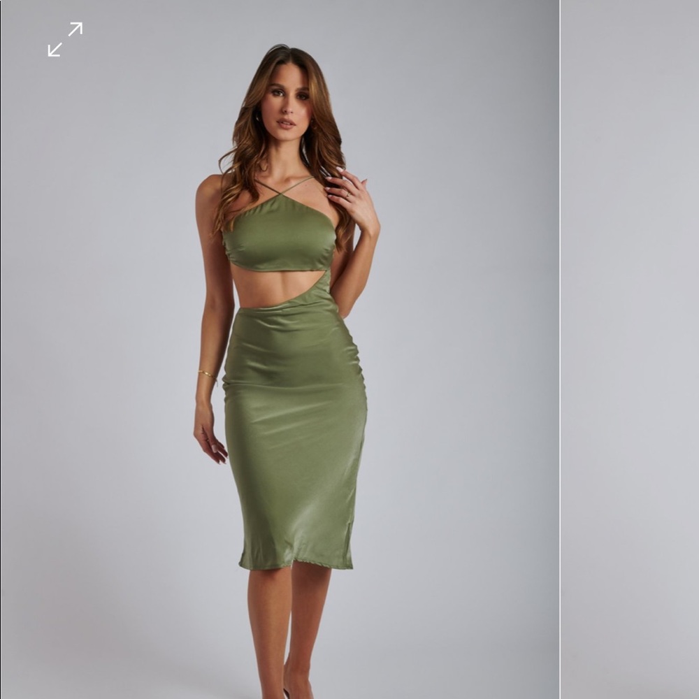 Meshki “Astrella” Halter Cut Out MIDI Dress - Cardamom. Never Worn.